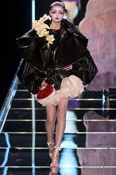 Look 9